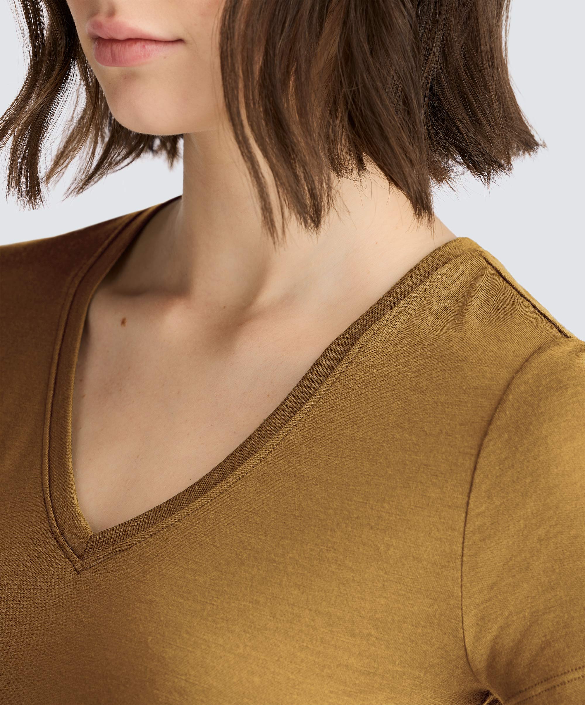 Women's Merino V-Neck T-Shirt